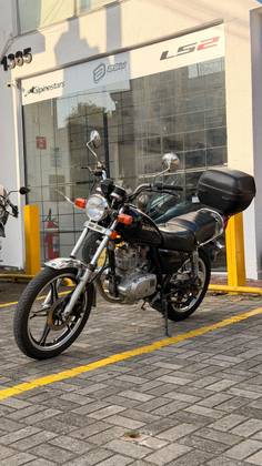 SUZUKI INTRUDER 125 